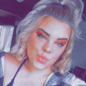 Meet your Posher, Alye